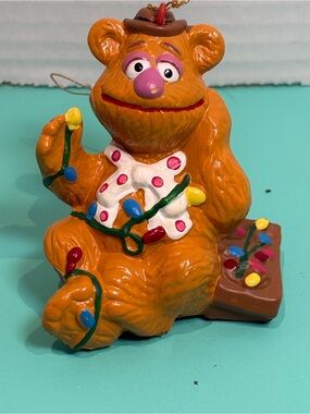 Vintage Henson Inc. 1990’s Kurt Adler Ornament “ Fozzie Bear Tangled In Lights”